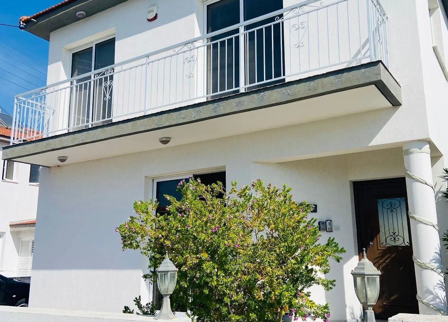 Athena Villa Larnaca 0*,  Kıbrıs